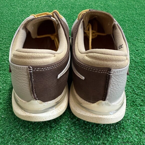 Athletic_Shoes